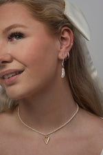 Load image into Gallery viewer, 14K Solid Gold Pearl Glimmer