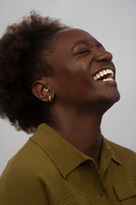 Load image into Gallery viewer, 14K Solid Gold Daisy Flower