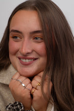 Load image into Gallery viewer, Claddagh Ring