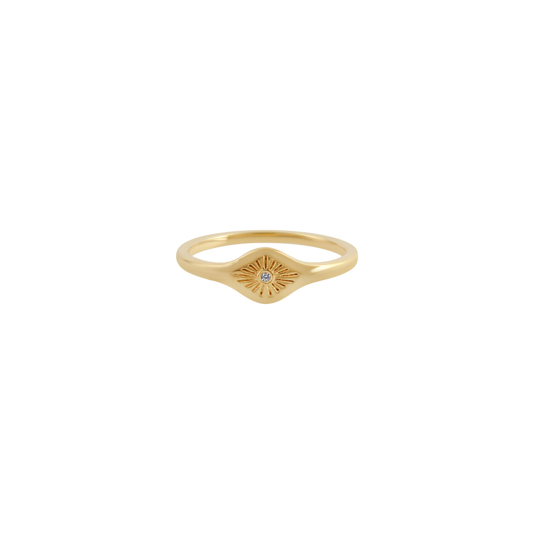 Rays of Gemmed Ring